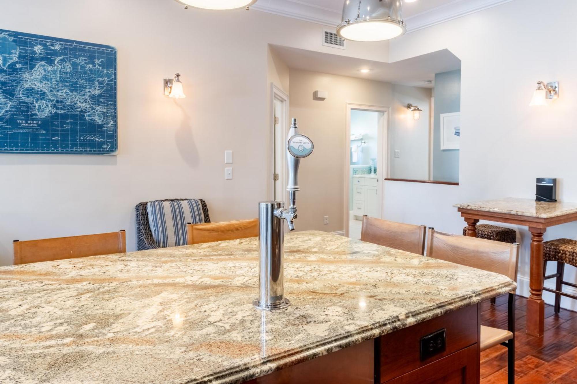 The Newport Lofts - 548 Thames Street 아파트 외부 사진